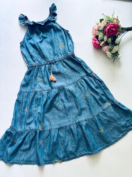 Ob/ šaty letní džínové s vyšíváním  - v.8/9 let, 134