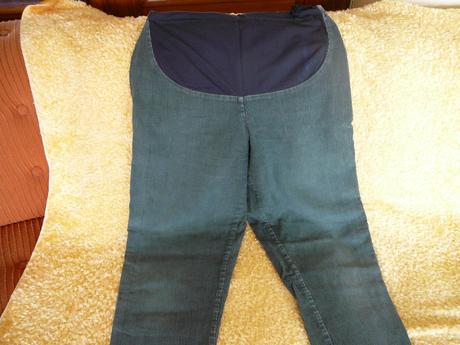 Těhotenské kalhoty, 41