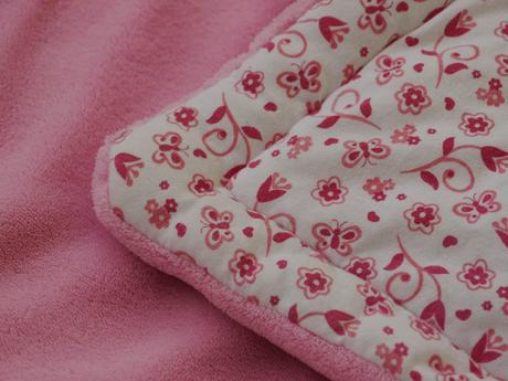 Prijemna a vyteplena decka pro miminko ,