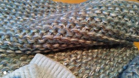 Souprava-čepice,chomout,rukavice, 