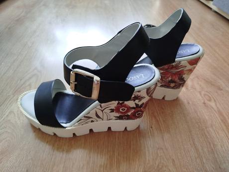 Sandále, lasocki,39