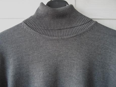 Šedý svetr rolák, esmara,s