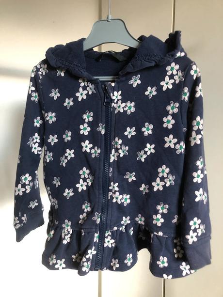 Modrá mikina s kytičkama, 98