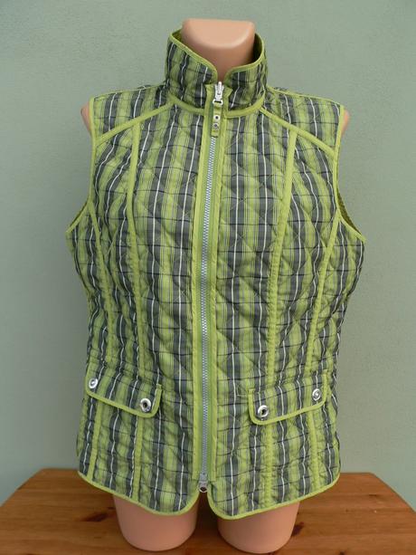 Oboustranná jarní tenká vesta bonita - vel.m/l, m