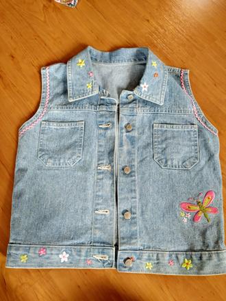 Džínová vesta 6 let, marks & spencer,122