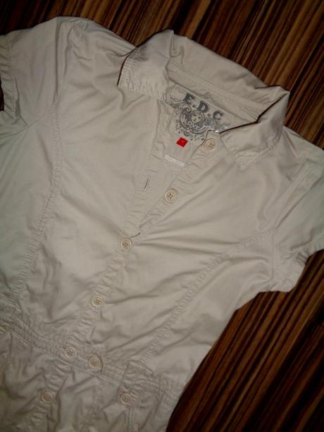 Nádherná béžová silnější šatovka, esprit,170