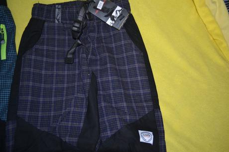 2x jarní kalhoty wolf a neverest,v.104, wolf,104