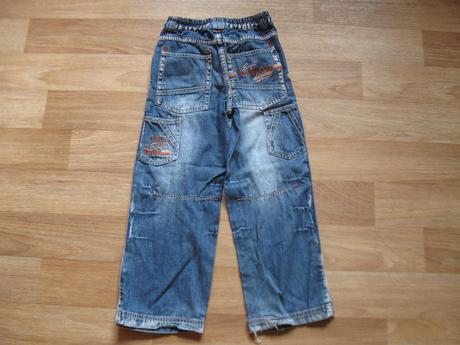 Džíny, 122