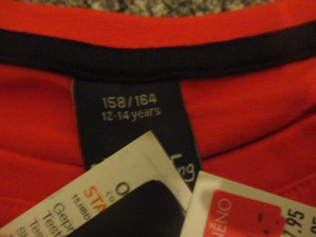 Triko s lebkou, takko,158