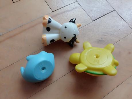 Zvířátka gumová,