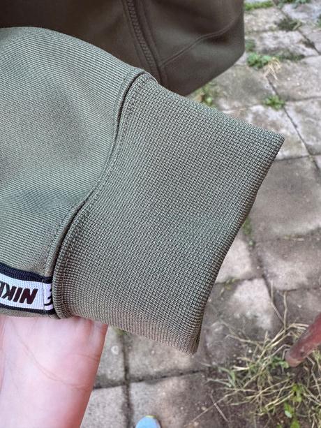 Mikča, nike,158