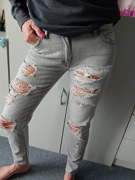 Rifle zn."zara basic dept" vel."34 i větší vel", zara,34