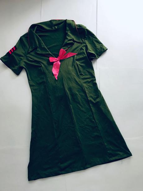 K4/ kostym dámský - v.l,