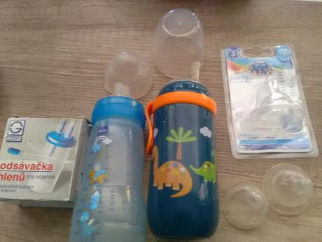 Láhve, odsávačka, mam