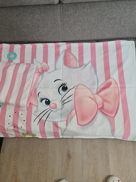 Dívčí povlečení, 