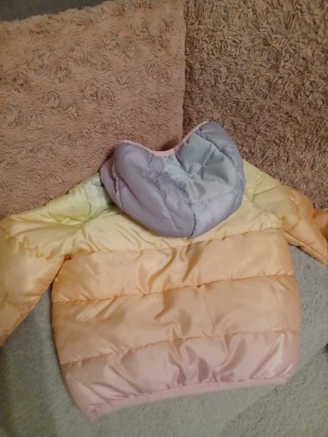 Pastelová duhová bunda, prošívaná bunda, sinsay,86