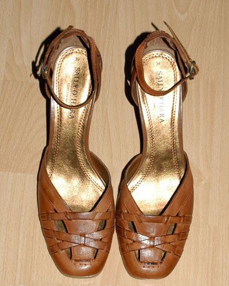 Letní sandály na podpatku v odstínu oříškově hnědé, 39