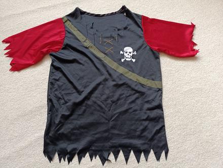 Dětský kostým vel. ca 10 až 13 let, 