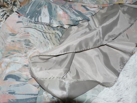 Saty od alba moda s podsivkou, 34