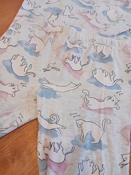 Reserved pyžamko č.134/140, reserved,134