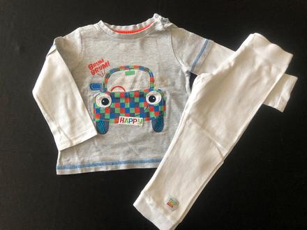 Vel. 86 pyžamový komplet s autem, 92