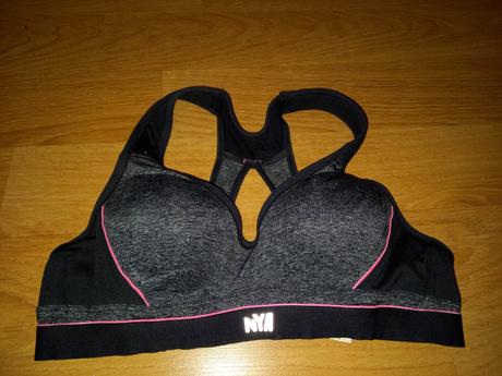 Sportovní podprsenka censored, new yorker,75a