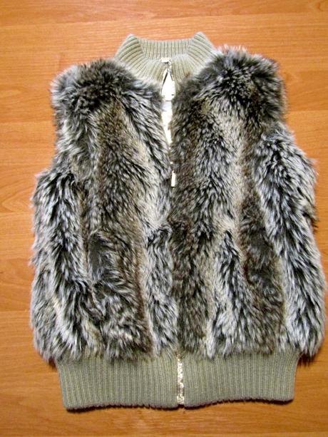 Krásná kožíšková vestička vel 134-140, alibi,140