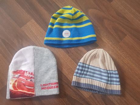 Zimní čepičky,