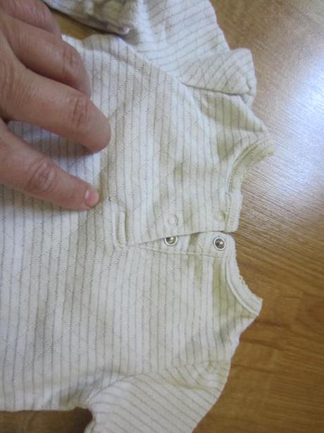 Bodynko, bodyčko se stříbrnou nitkou, gap,68