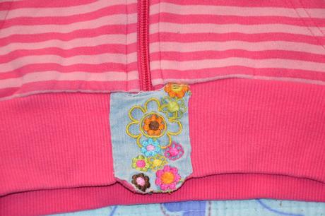 Bavlněná kvalitní mikina zn. yigga, se stojáčkem, 128