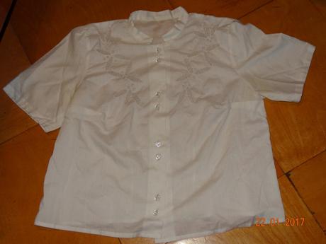 Bílá halenka krátký rukáv, 146