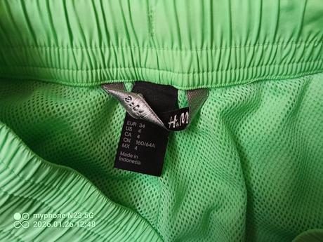 Šortky světlejší zelené zn."h&m" vel."34/xs", h&m,34