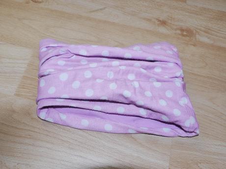 Bavlneny nakrcnik oboustrany -fialovy a s puntiky, c&a