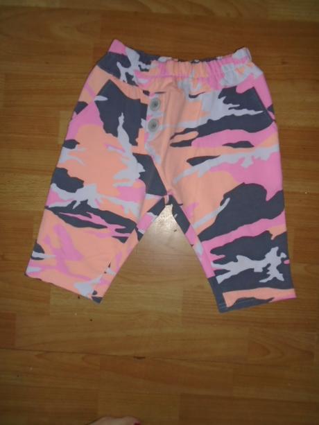 Bermudy se sníženým pasem vel 146, 140 / 146