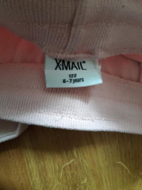 Tepláčky č.122, 122