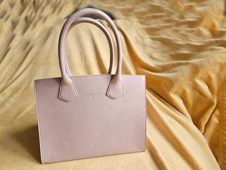 Světle růžová kožená kabelka patrizia pepe, patricia pepe