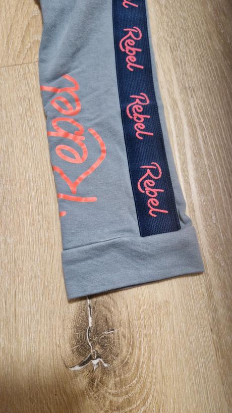 Rebel tepláčky vel.116, rebel kids,116