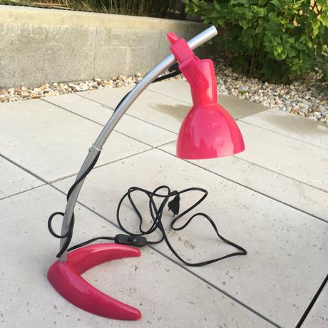 Dívčí lampička na stůl, 