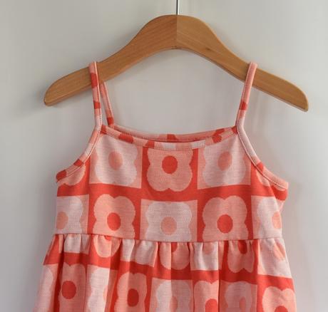 Šaty vel. 3 - 4 roky, matalan,104