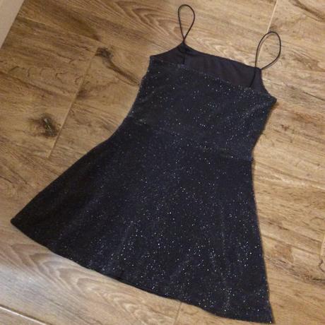 Slavnostní šaty se třpytkami, new look,146