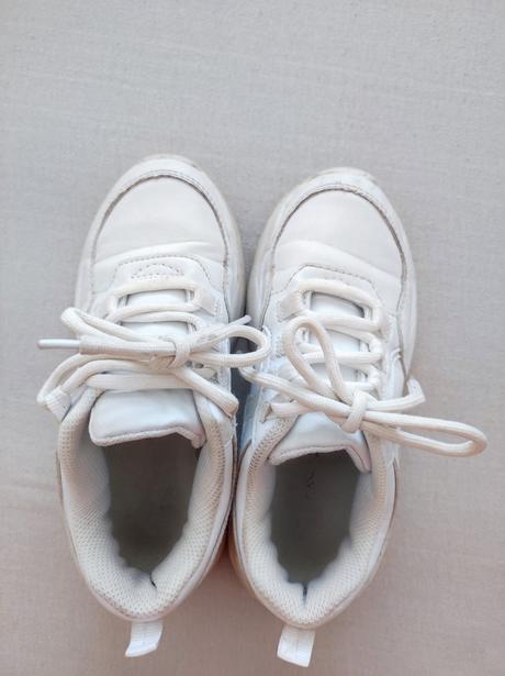 Bílé tenisky vel. 32, 32