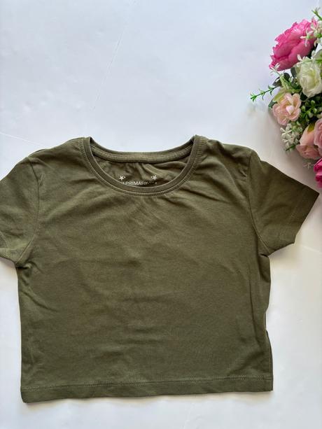 Triko crop top khaki - v.7/8 let, primark,128