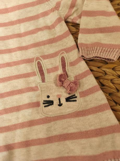 Svetrové šaty se zajíčky, primark,68