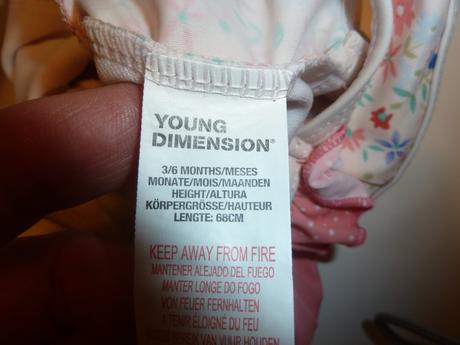 Jednodílné plavky s volánky, young dimension,68