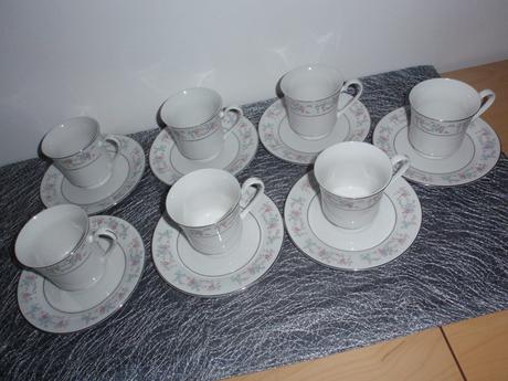 Šálek-hrneček s podšálkem 6+1 zdarma.,