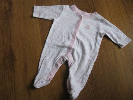 Overálek s růžovými nápisy, george,56