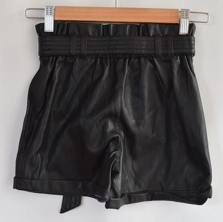 Kraťasy vel. 10 let, river island,140