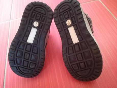 Celoroční botičky, 23