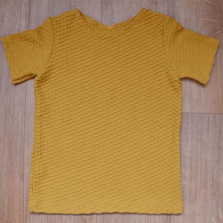 Tričko - plastický vzor, 116