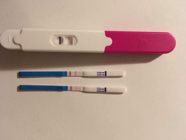 Druhé čárky na testu jsou slabší